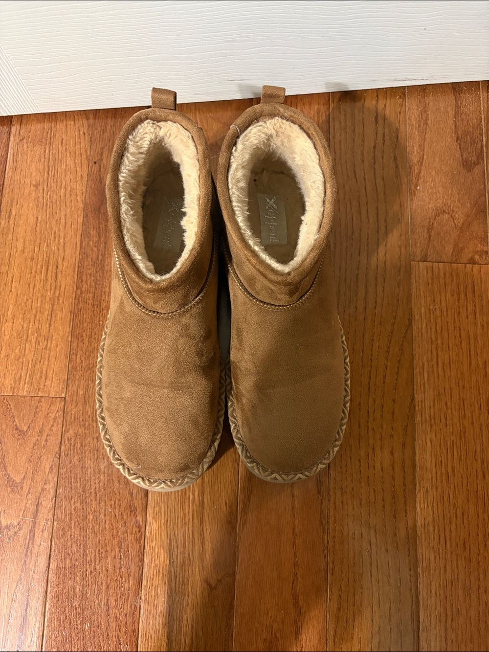 Women’s Fur Boots